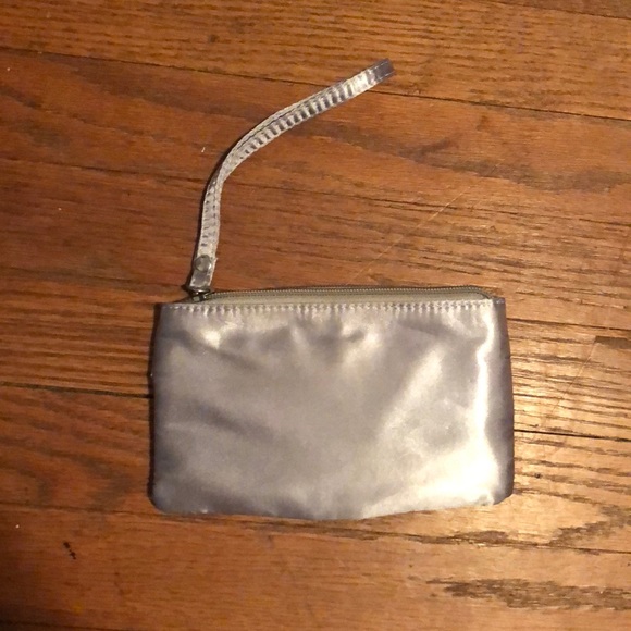 Charming Charlie’s pouch - Picture 2 of 3